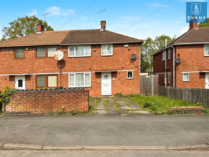 3 Bedroom Semi-Detached House For Sale In Howat Road, Keresley End, Coventry, CV7