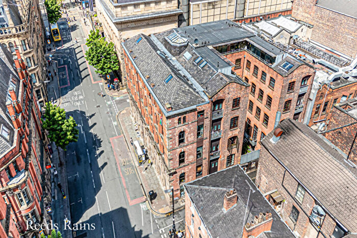 2 Bedroom Apartment For Sale In George Street, Manchester, M1