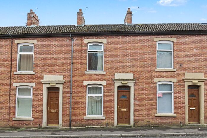 2 Bedroom Terraced House For Sale In Belle Vue Street, Blackburn, BB2