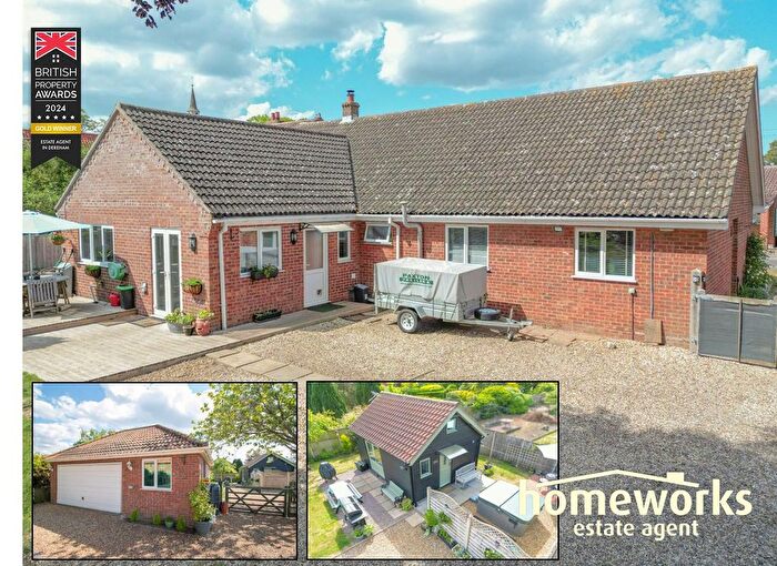 5 Bedroom Bungalow For Sale In The Street, Bawdeswell, Dereham, NR20