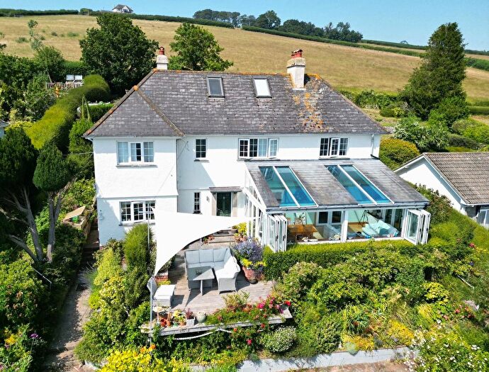 4 Bedroom Detached House For Sale In Teign View Road, Bishopsteignton, TQ14