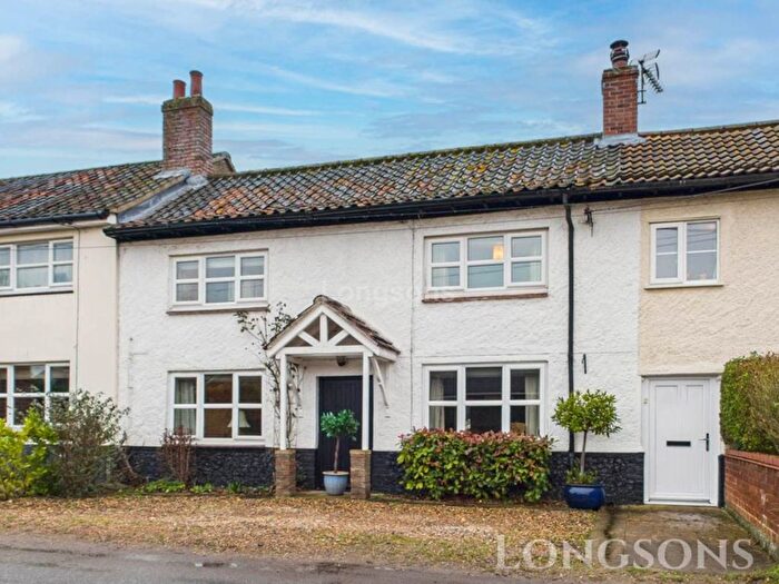 3 Bedroom Terraced House For Sale In Chequers Lane, Saham Toney, IP25