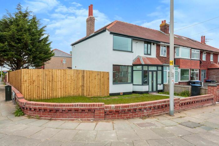 3 Bedroom End Of Terrace House To Rent In Penrose Avenue, Blackpool, Lancashire, FY4