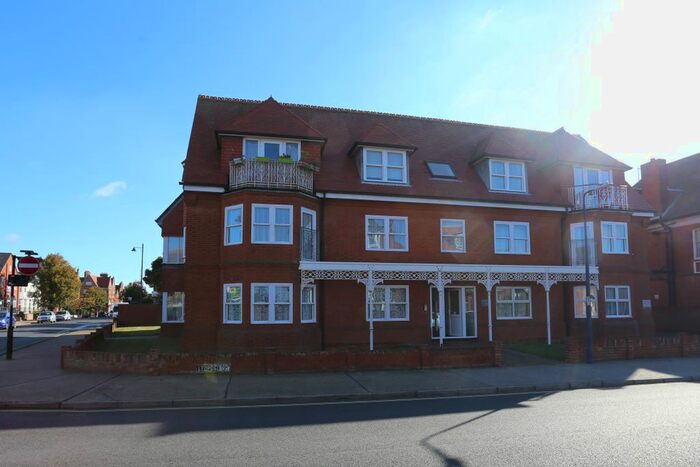 2 Bedroom Flat To Rent In Orwell Road, Felixstowe, IP11