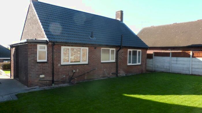 2 Bedroom Detached Bungalow To Rent In Church Street, Bolton Upon Dearne, S63