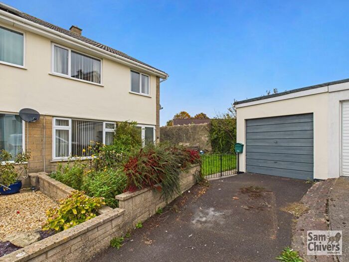 3 Bedroom Semi-Detached House For Sale In Vicarage Gardens, Peasedown St John, BA2
