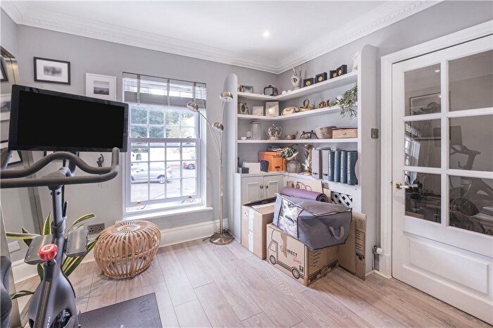 4 Bedroom Terraced House To Rent In Seaton Close, Putney, SW15