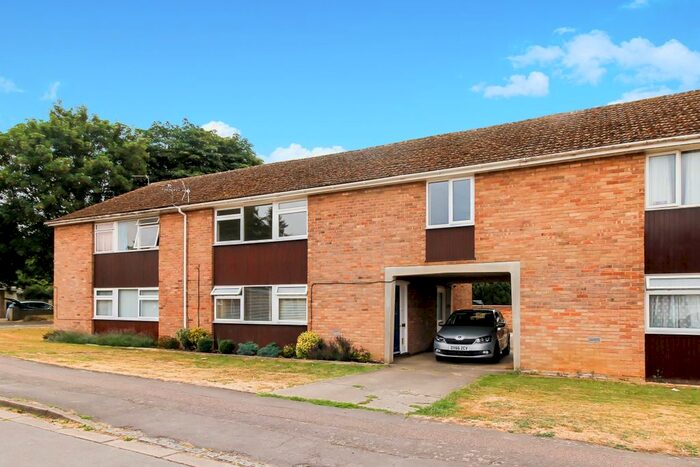 2 Bedroom Maisonette To Rent In Shelley Close, Abingdon, OX14