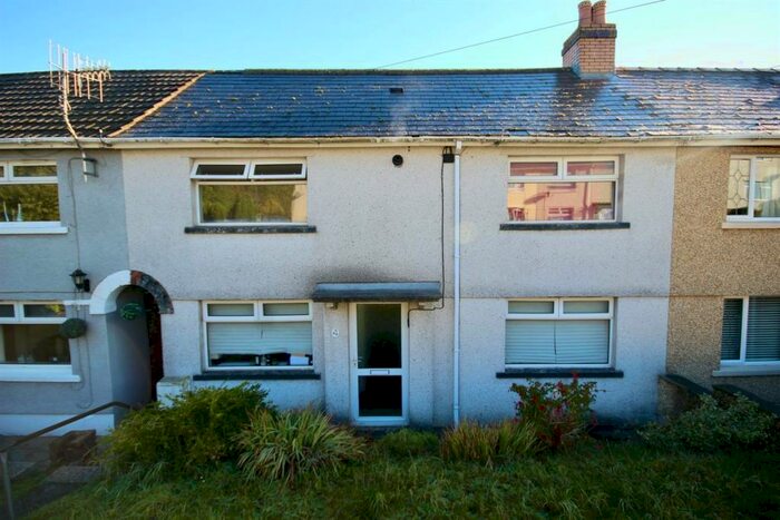 3 Bedroom Terraced House To Rent In Albertina Road, Newbridge, Newport, NP11