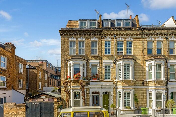 4 Bedroom Flat For Sale In Radipole Road, Fulham, London, SW6