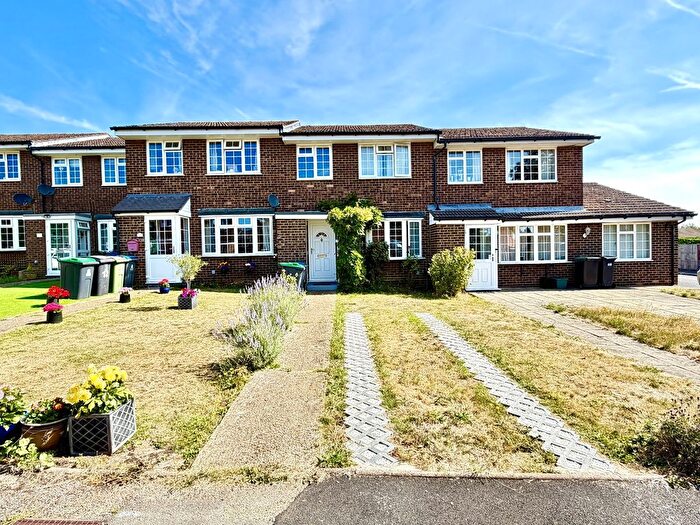 3 Bedroom Terraced House For Sale In Hurst Close, Chessington, Surrey., KT9