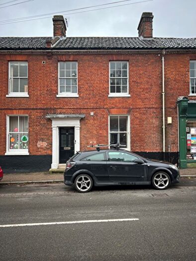 2 Bedroom Flat To Rent In High Street, Norwich, NR14