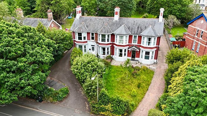 3 Bedroom Flat For Sale In Keyberry Road, Newton Abbot, TQ12