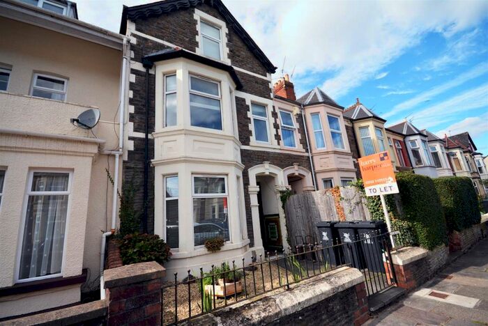 2 Bedroom Apartment To Rent In Kingsland Road, Canton, Cardiff, CF5