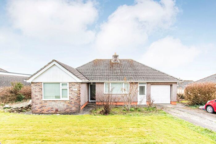 2 Bedroom Detached Bungalow For Sale In Trewint Estate, Menheniot, PL14