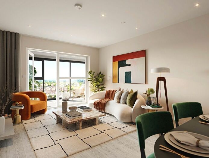 Studio For Sale In Kew Bridge Rise, Capital Interchange Way, TW8