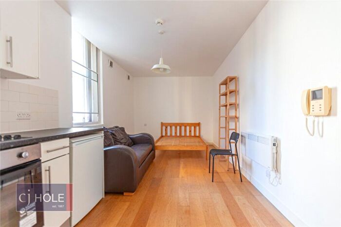 Studio To Rent In St. Stephens Street, City Centre, Bristol, BS1