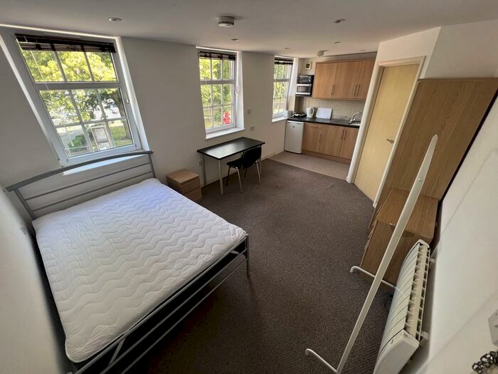 1 Bedroom Flat To Rent In Far Gosford Street, Stoke, Coventry, CV1