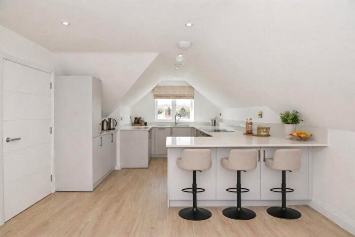 2 Bedroom Penthouse For Sale In Joinery Close, Princes Risborough, HP27