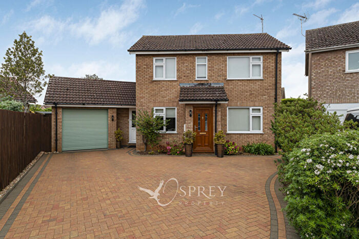 3 Bedroom Detached House For Sale In Fir Road, Stamford, PE9