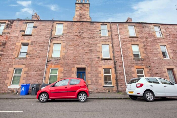 1 Bedroom Flat To Rent In A James Street, Stirling, FK8