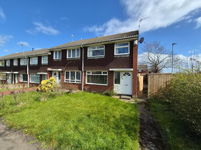 3 Bedroom Terraced House To Rent In Brunton Walk, Kingston Park, NE3