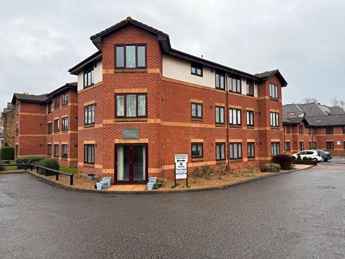 2 Bedroom Flat For Sale In Orchid Court Albany Place, Egham, Surrey, TW20