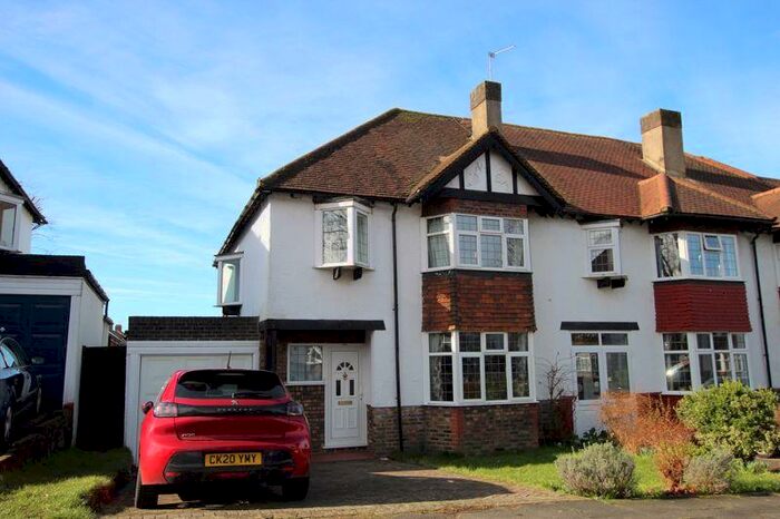 3 Bedroom Semi-Detached House To Rent In Glenfield Road, Banstead, SM7