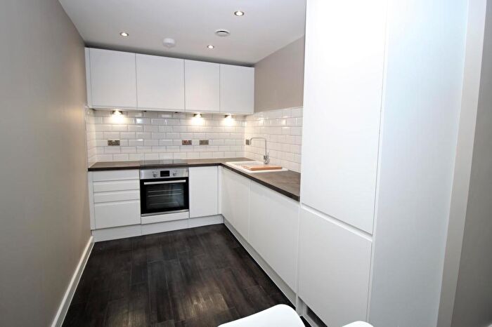 1 Bedroom Flat To Rent In West Bar, Sheffield, S3