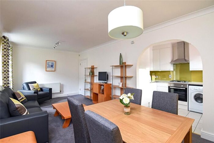 2 Bedroom Flat To Rent In Burwood Place, Paddington, London, W2