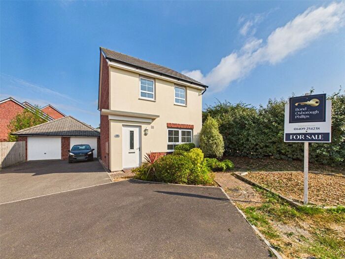 3 Bedroom Detached House For Sale In Chapel Gate, Launceston, Cornwall, PL15