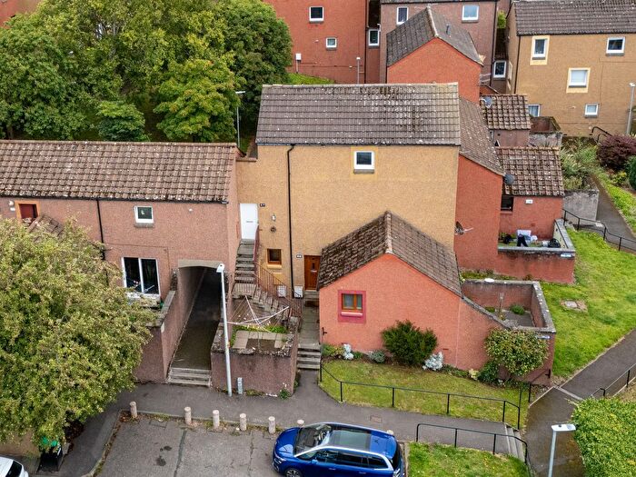 2 Bedroom Maisonette For Sale In Lilybank Terrace, Dundee, DD4