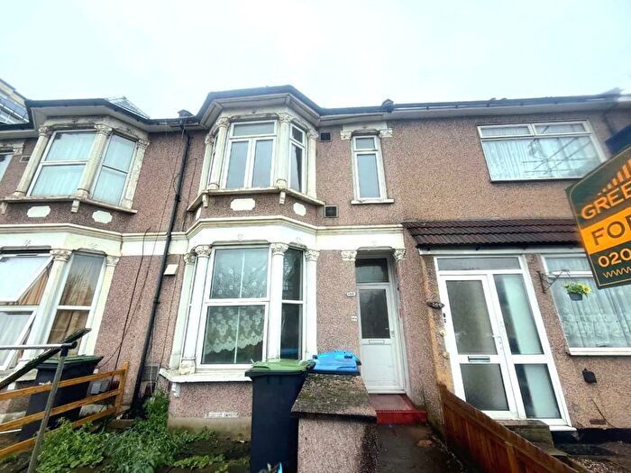 1 Bedroom Flat To Rent In Sterling Way, Edmonton, N18