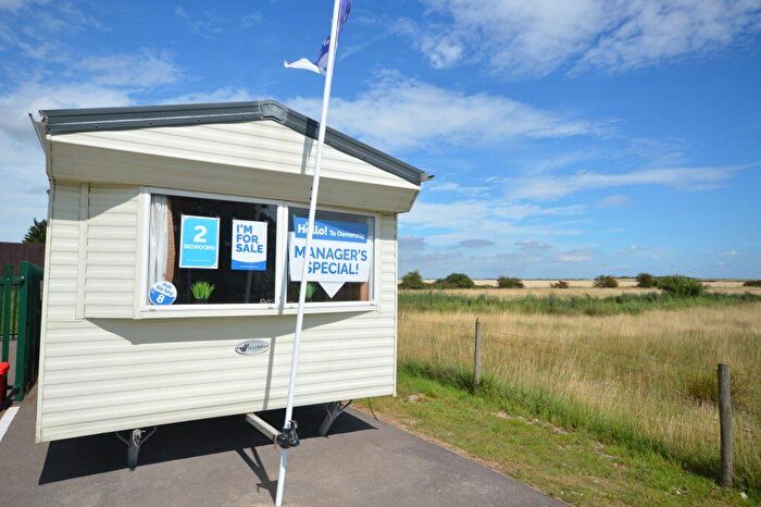 2 Bedroom Park Home For Sale In Steeple Bay Holiday Park, CM0