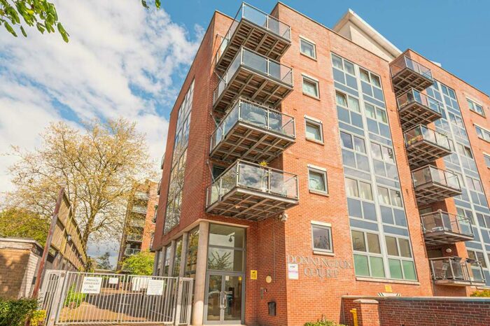 1 Bedroom Flat To Rent In Donnington Court, Willesden, London, NW10