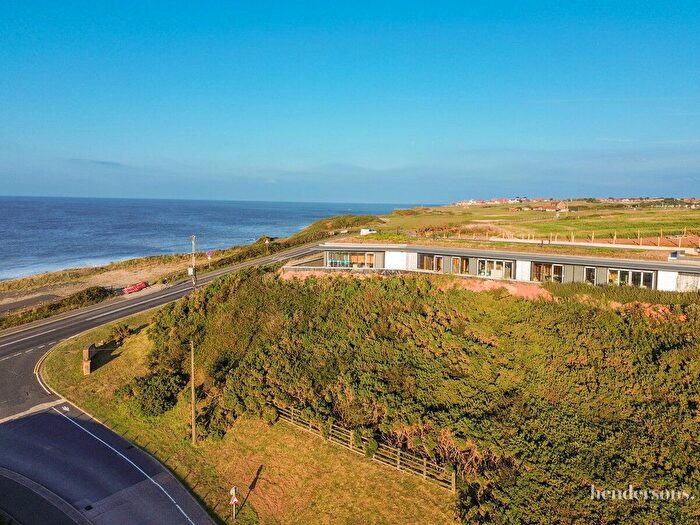 3 Bedroom Villa For Sale In Saltmoore, Whitby, YO21