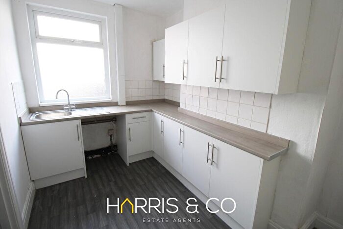 2 Bedroom Flat To Rent In Poulton Street, Fleetwood, FY7