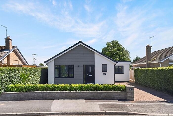 3 Bedroom Detached Bungalow For Sale In Courtneys, Wheldrake, YO19