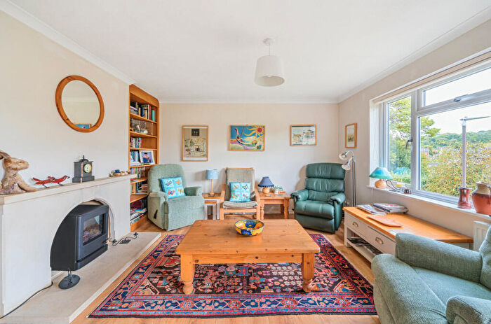 4 Bedroom Detached House For Sale In Chestnut Close, Nailsworth, GL6
