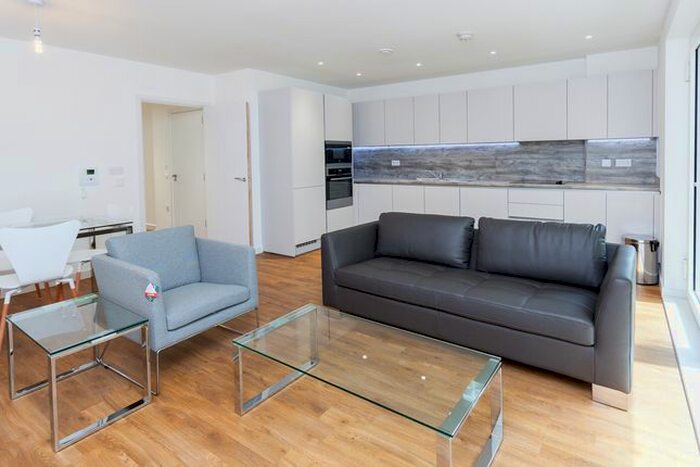 1 Bedroom Flat To Rent In Pell Street, London, SE8