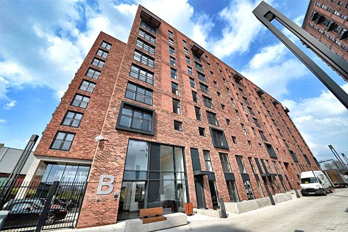2 Bedroom Apartment To Rent In Ordsall Lane, Salford, Greater Manchester, M5