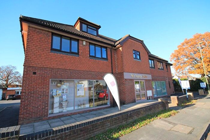 2 Bedroom Penthouse To Rent In Mytchett Road, Mytchett, GU16