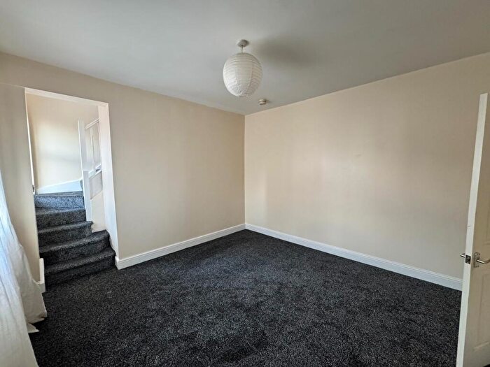 3 Bedroom Flat To Rent In Welford Road, Leicester, LE2