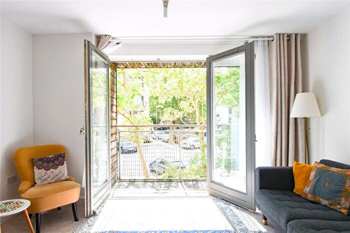 2 Bedroom Apartment To Rent In Nell Lane, Didsbury, Manchester, Greater Manchester, M20
