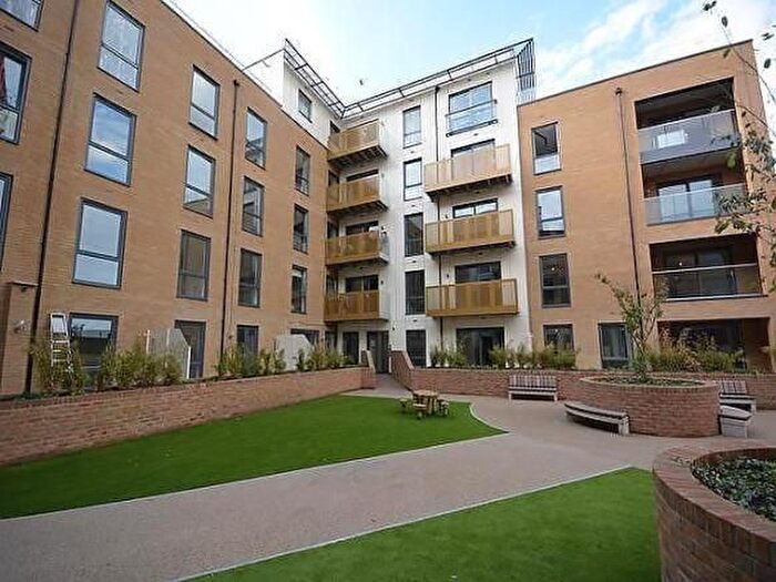 1 Bedroom Flat To Rent In Dunn Side, Marconi Evolution, Chelmsford, Essex, CM1