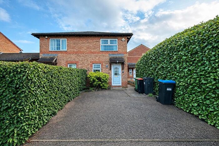 2 Bedroom Property To Rent In Century Avenue, Milton Keynes, MK6