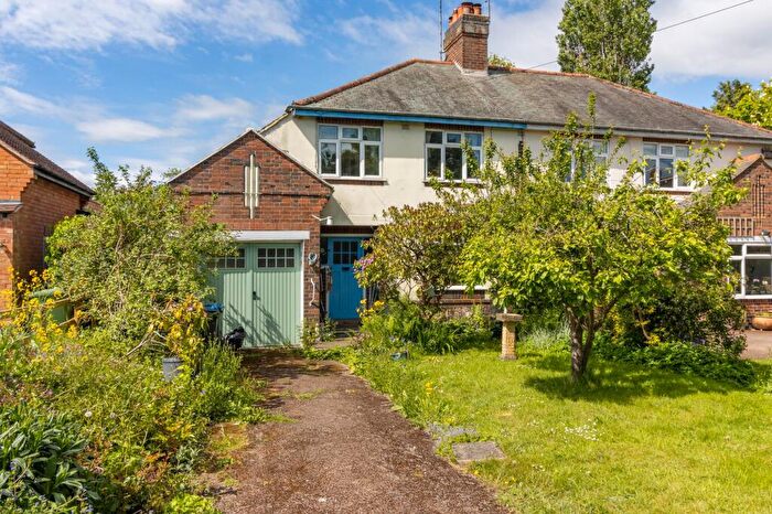 3 Bedroom Semi-Detached House For Sale In Main Road, Claybrooke Magna, LE17