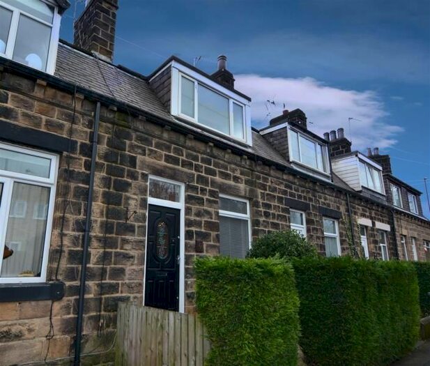 3 Bedroom Property To Rent In Vicotria Road, Guiseley, Leeds, LS20