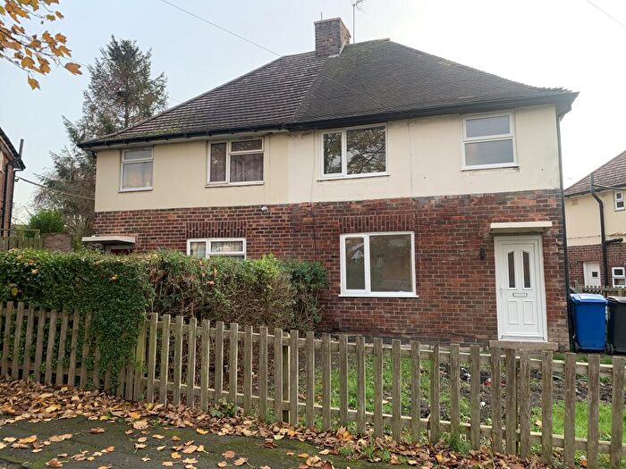3 Bedroom House To Rent In Fern Avenue, Staveley, Chesterfield, S43