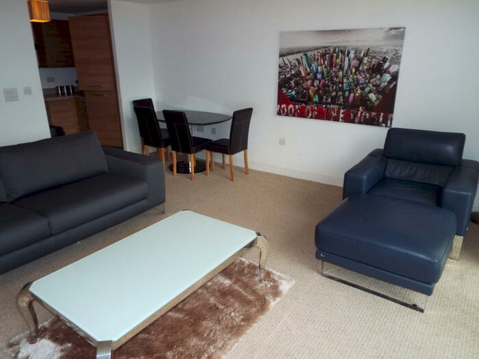 1 Bedroom Apartment To Rent In Cameronian Square, Gateshead Quays, NE8